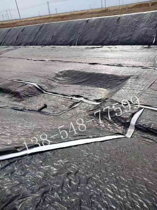 覆膜膨润土防水毯施工技术及国标应用详解