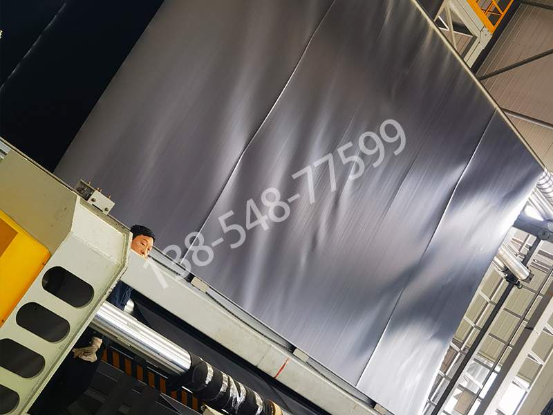 土工膜：防水防渗与工程加固的关键材料解析