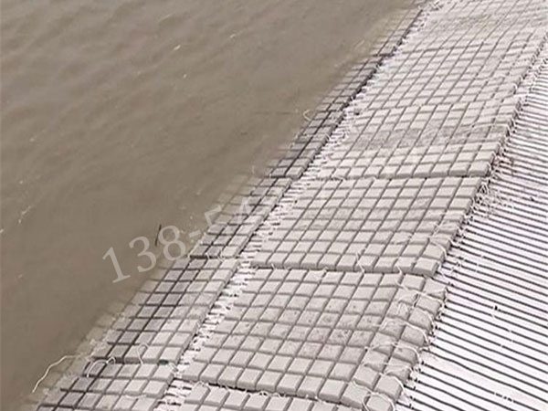 护堤砂肋软体排应用与优势解析