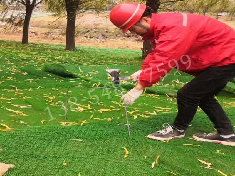 三维植被网施工-搭接边固定