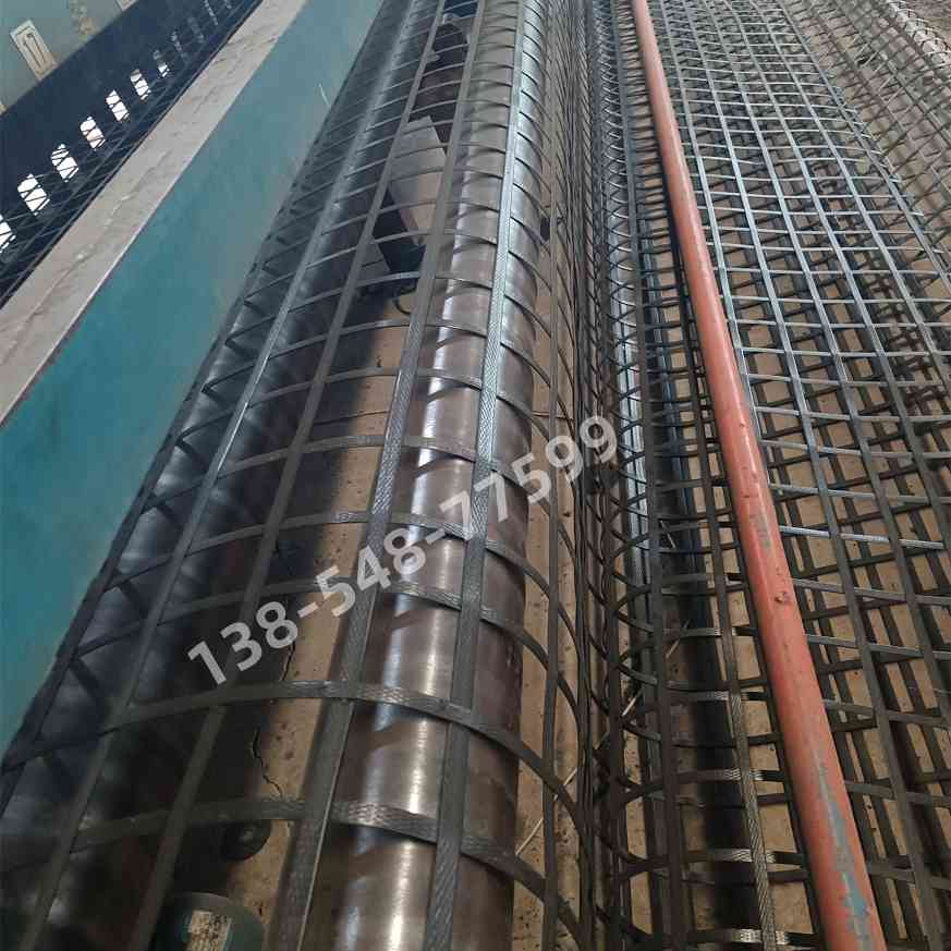 PP焊接塑料土工格栅:高强度特性与工程应用全解析