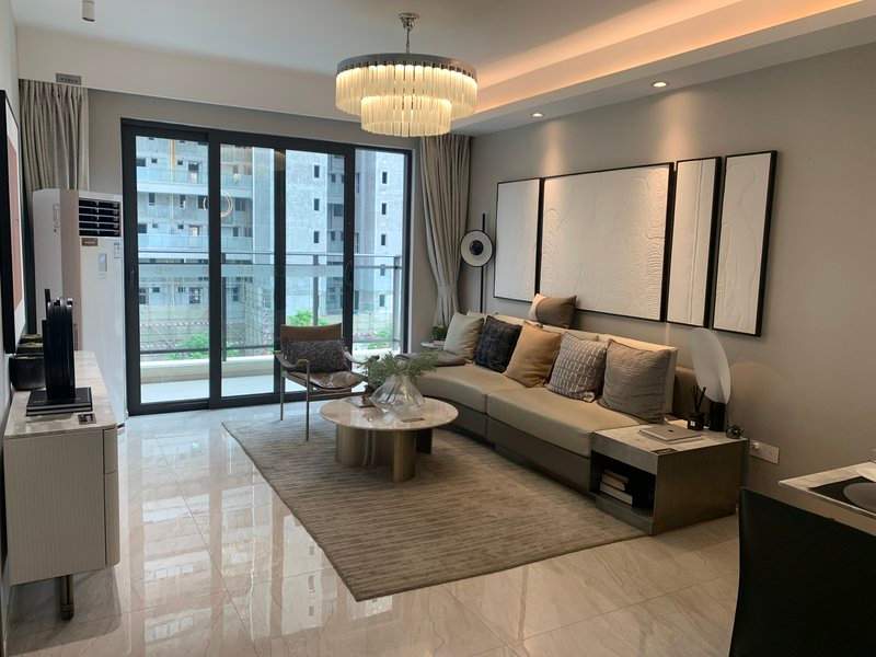 阳台推拉门材质如何选择?不同材料的优缺点是什么?