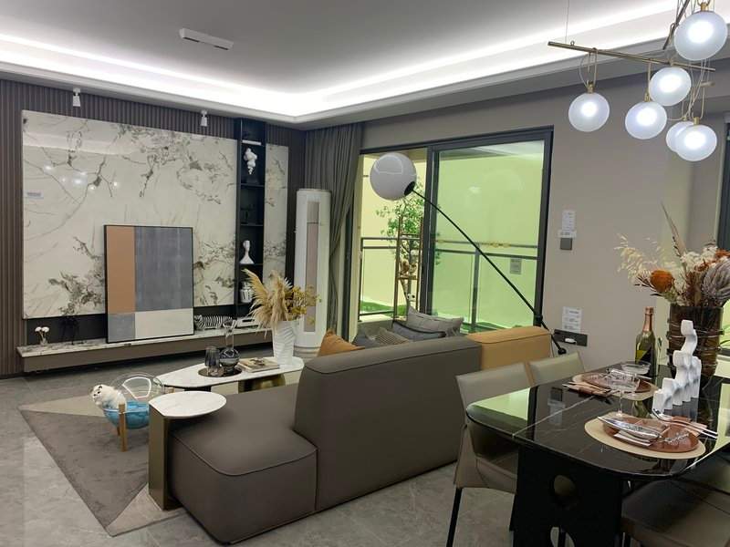 选择适合阳台折叠门的材质,你了解吗?