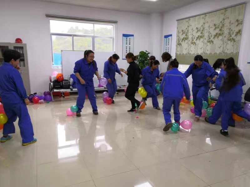 树时代形象，展女性风采