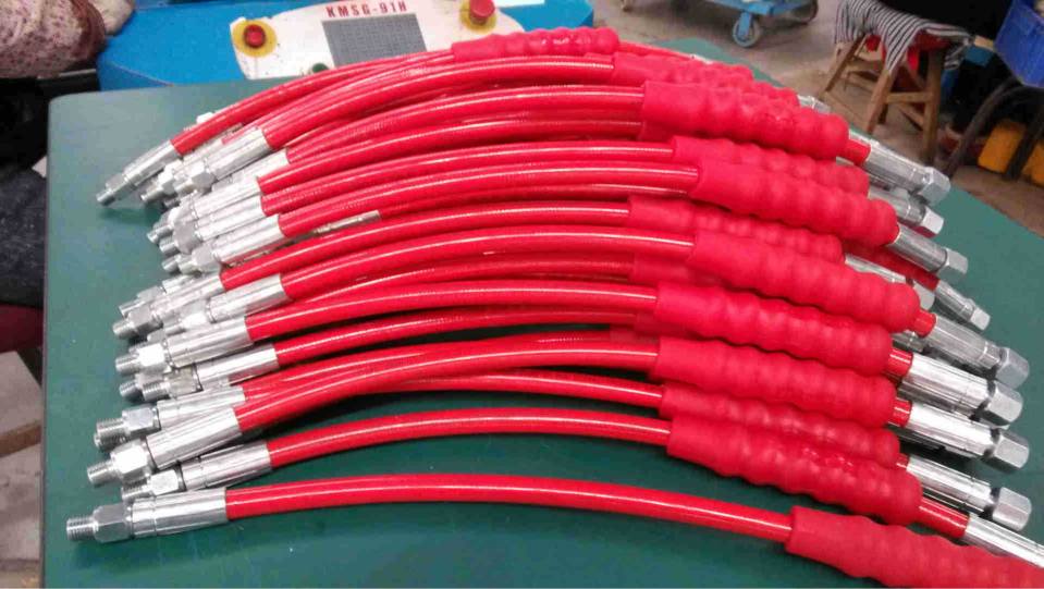 高压油路管安装注意事项 汽车燃油系统管路安装规范