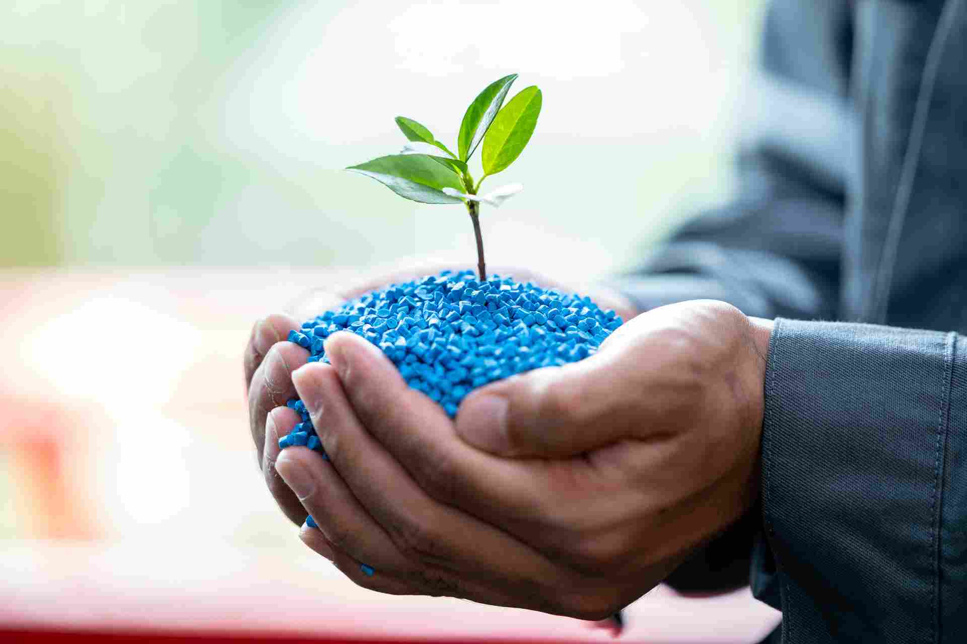 聚酰胺与PBT树脂碳足迹获认证，推动塑料行业低碳转型(图1)