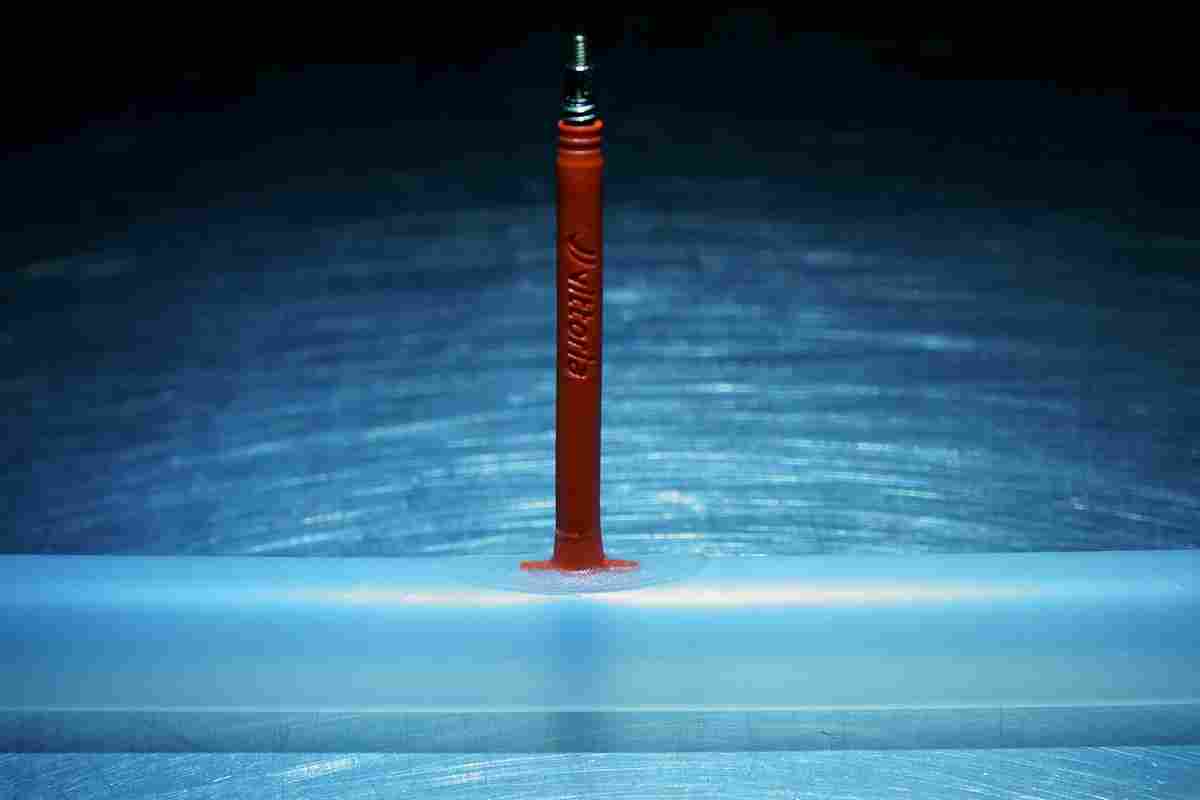 轻质高速TPU自行车内胎问世,减重70%提速14%抗穿刺更强(图2) 轻质高速TPU自行车内胎问世,减重70%提速14%抗穿刺更强(图2)