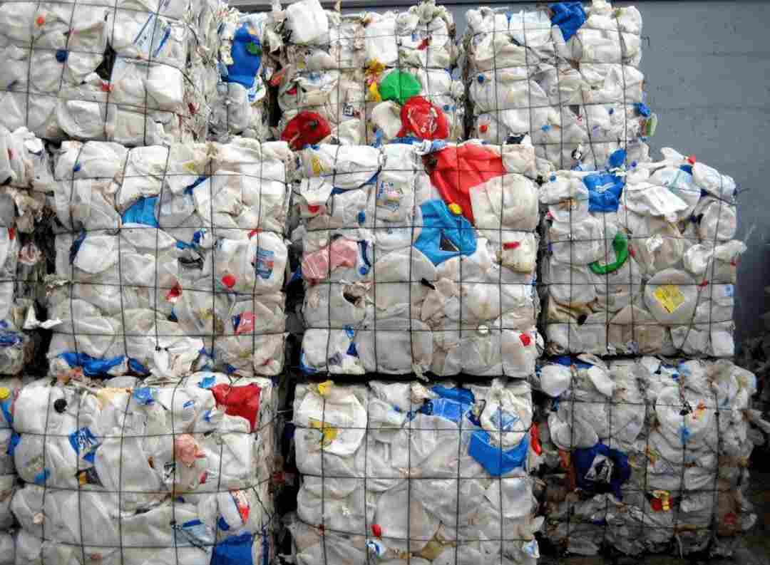 全球PCR再生塑料强制使用比例政策解读与市场趋势分析(图1) 全球PCR再生塑料强制使用比例政策解读与市场趋势分析(图1)