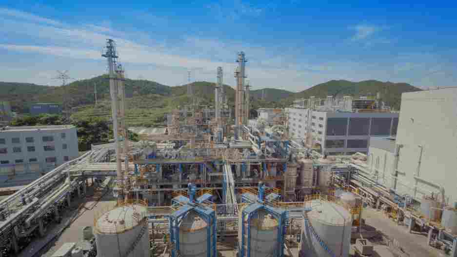 年产60万吨全生物降解塑料项目正式落地，产业园建设步入新阶段(图1)