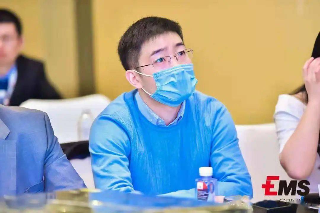 点击进入看图评论 新能源汽车市场趋势与技术产品创新前沿洞察(图11)