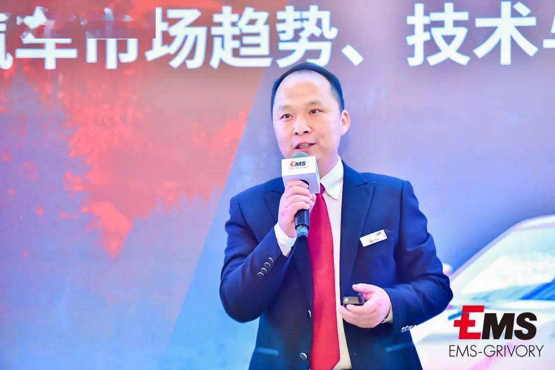 点击进入看图评论 新能源汽车市场趋势与技术产品创新前沿洞察(图38)