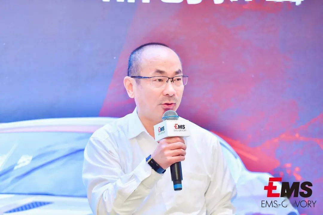 点击进入看图评论 新能源汽车市场趋势与技术产品创新前沿洞察(图51)