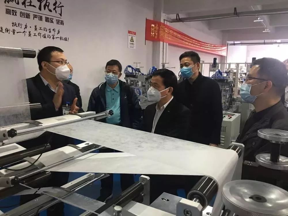 外行跨界扎堆产口罩：供内需、拉股价，困局在原材料(图5)